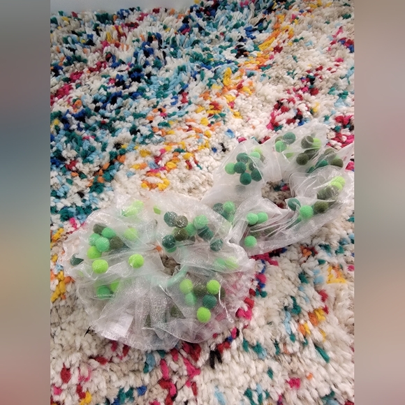 Orpomo Pompom Scruchies - Picture 11 of 11